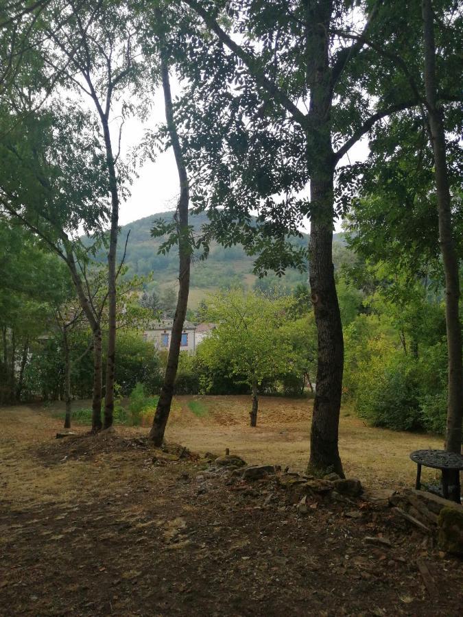 Location De Vacances A Neylis Avec Vue Sur Les Forets Et Les Champs Carla-de-Roquefort 외부 사진