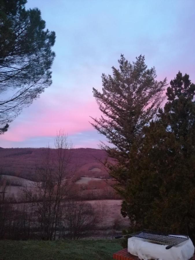 Location De Vacances A Neylis Avec Vue Sur Les Forets Et Les Champs Carla-de-Roquefort 외부 사진